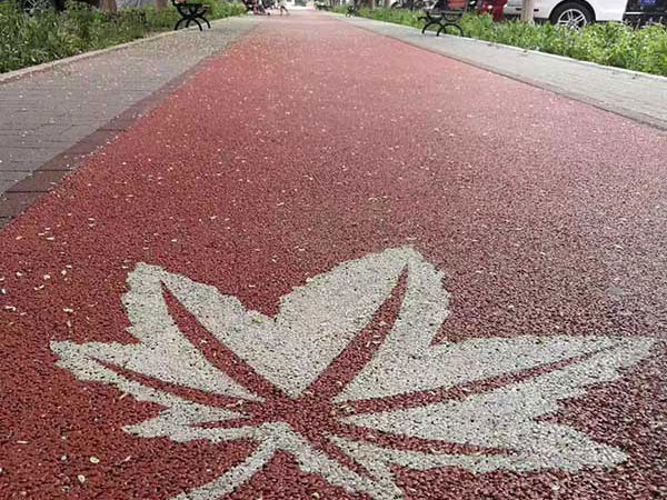 透水地坪:陶瓷顆粒防滑路面供應(yīng)商